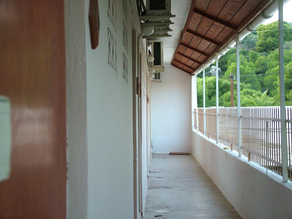George'S Apartment Agia Marina  Habitación foto
